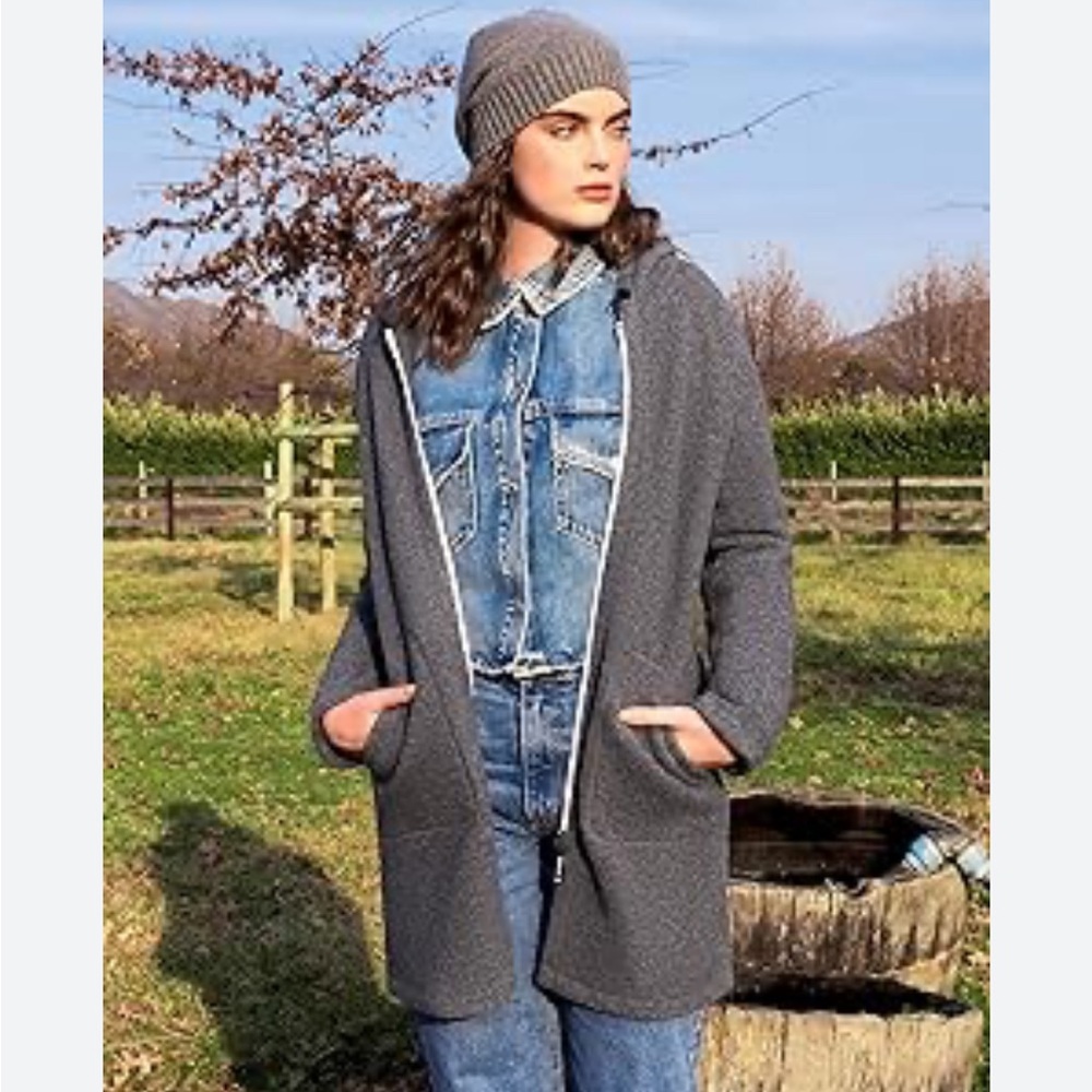 Giesswein Gray Wool Coat